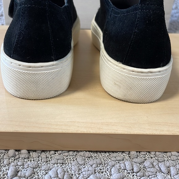 COM & SENS ‘Lidda’ Black Suede Platform Sneaker - Picture 5 of 8